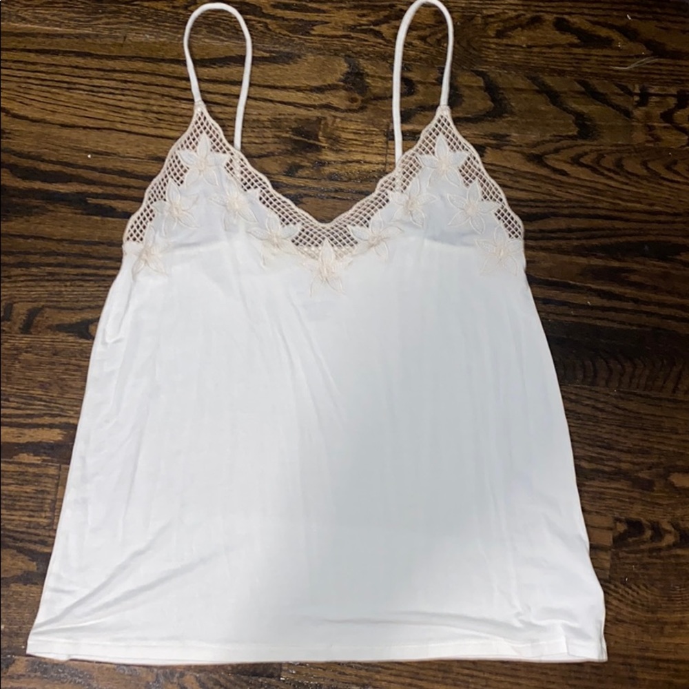 Lacey AEO tank